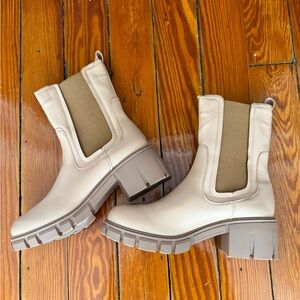 Stylish Tan Chelsea Boots for Women